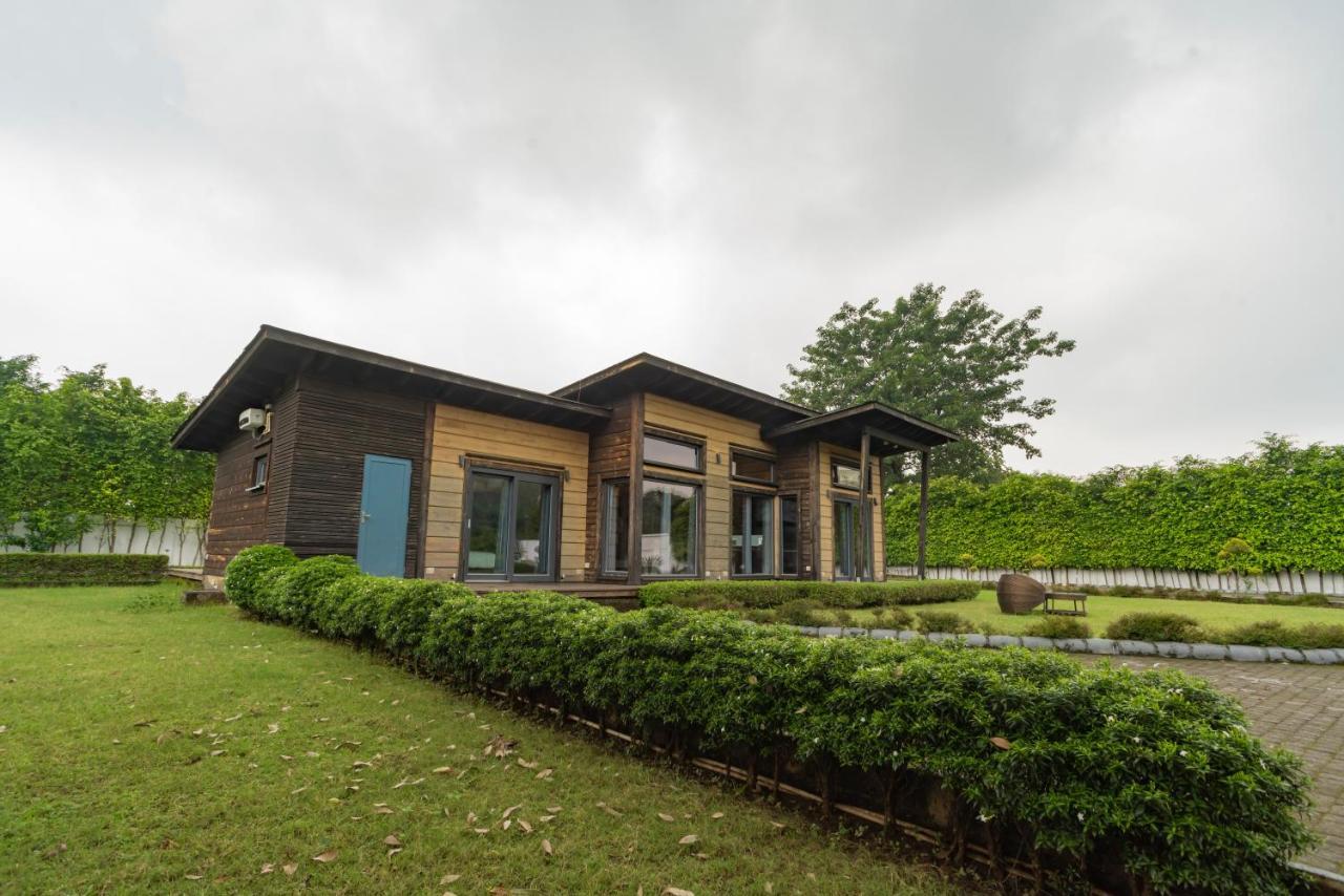 Saffronstays Paradise Pines, Dehradun - Cliff Villa With Valley & Forest Views Eksteriør bilde